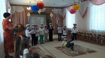 8 марта
